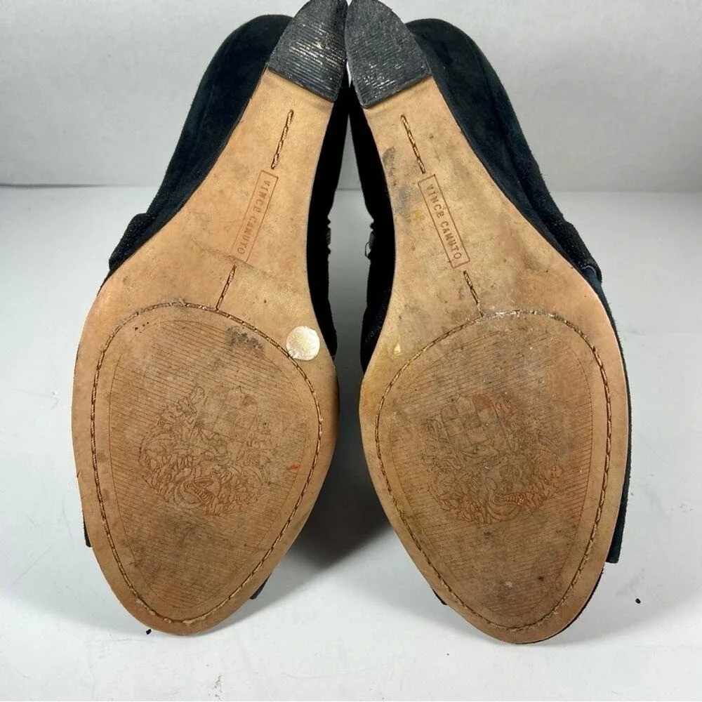 Vince Camuto women Suede wedges 8.5 Peep Toe Wedge Booties Black Gold Buckle 8.5